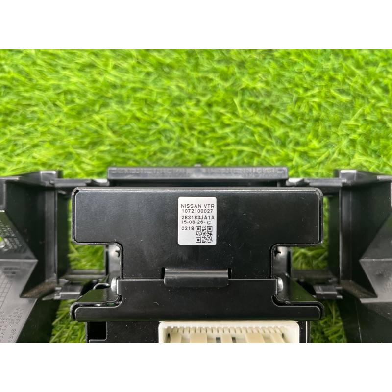 Панель управления мультимедиа (электрика / блок управления) Infiniti QX60 L50 2015 3.5 283183ja1a