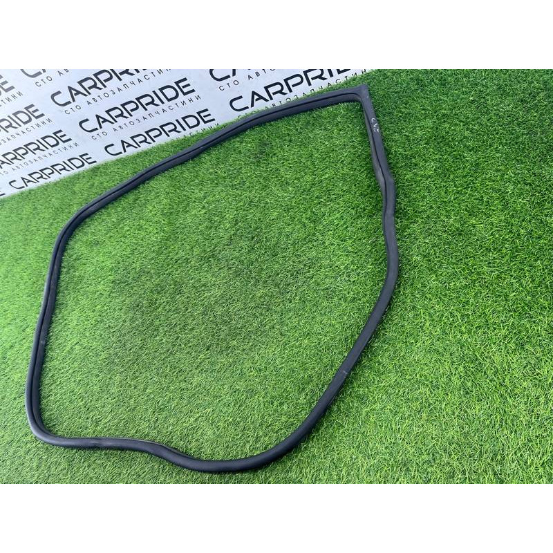 Уплотнитель (кузов и элементы) Hyundai Sonata LF 2015 2.4 83110C1000TRY