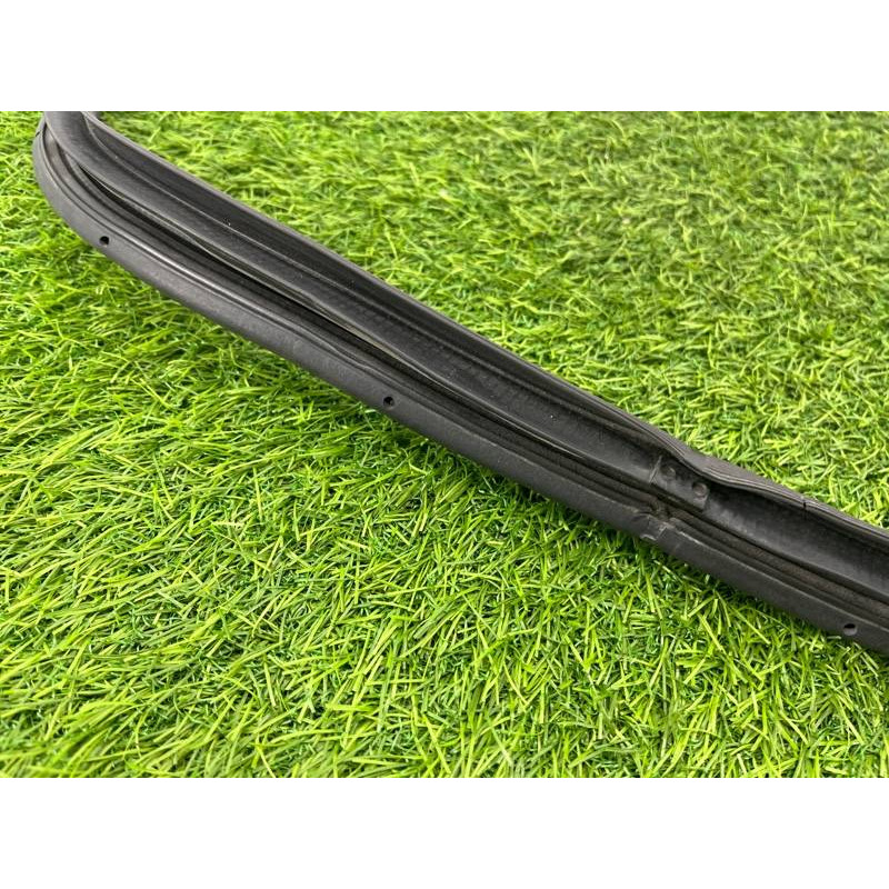 Уплотнитель (кузов и элементы) Hyundai Sonata LF 2015 2.4 83110C1000TRY