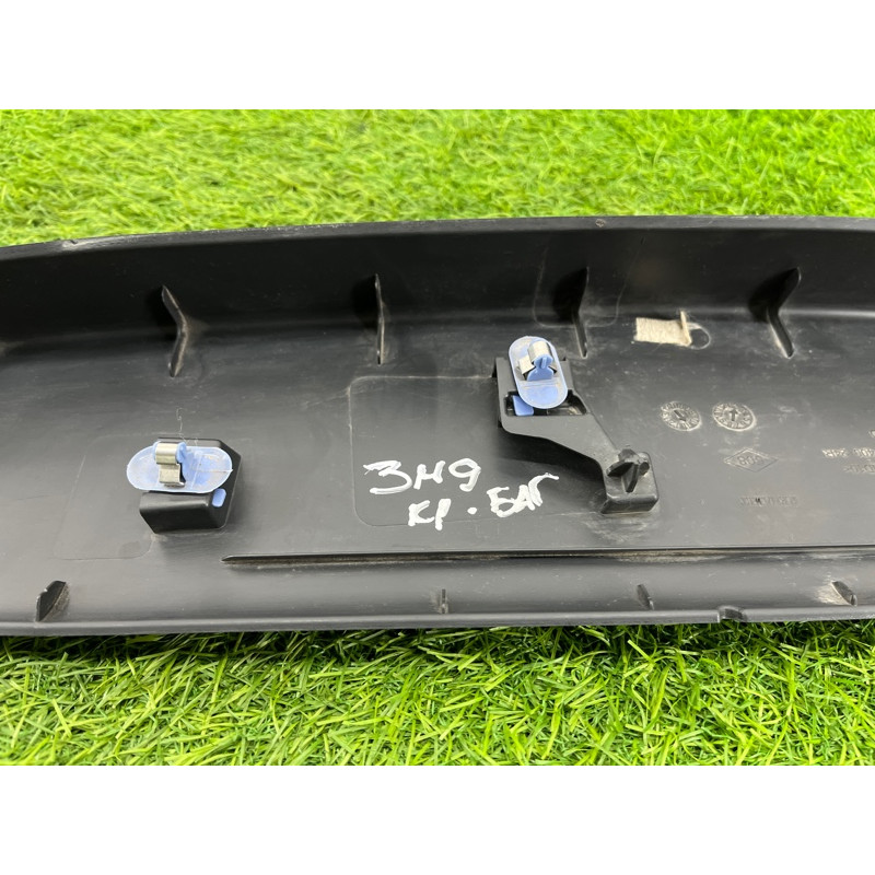 Обшивка крышки багажника (салон) Renault Megane 3 2011 1,5 dCi (K9K837) 909040024r