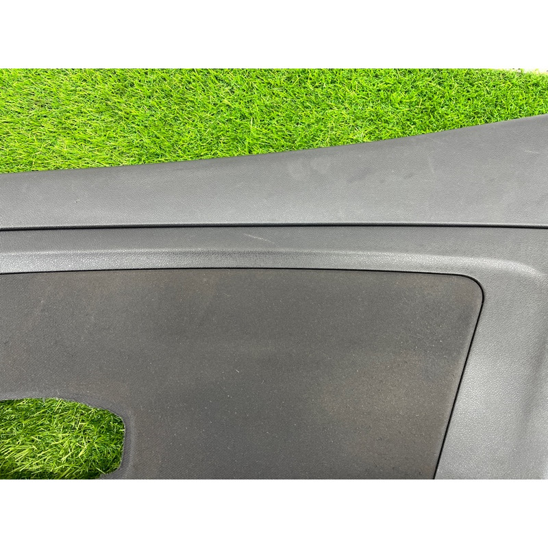 Дверная карта (салон) Renault Megane 3 2011 1,5 dCi (K9K837) 829A00559R