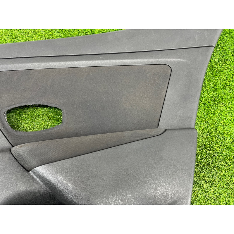 Дверная карта (салон) Renault Megane 3 2011 1,5 dCi (K9K837) 829A00559R