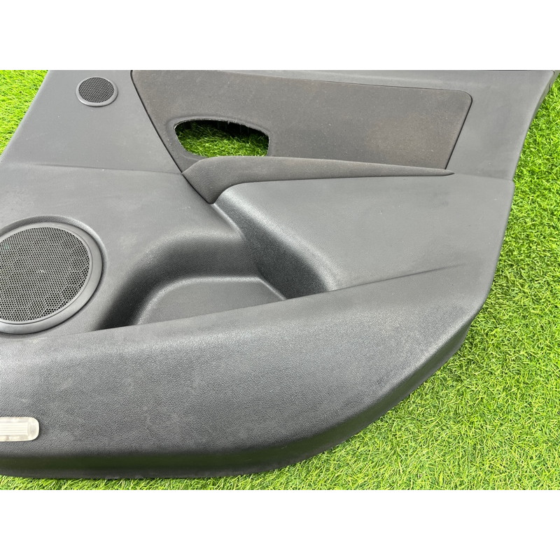 Дверная карта (салон) Renault Megane 3 2011 1,5 dCi (K9K837) 829A00559R