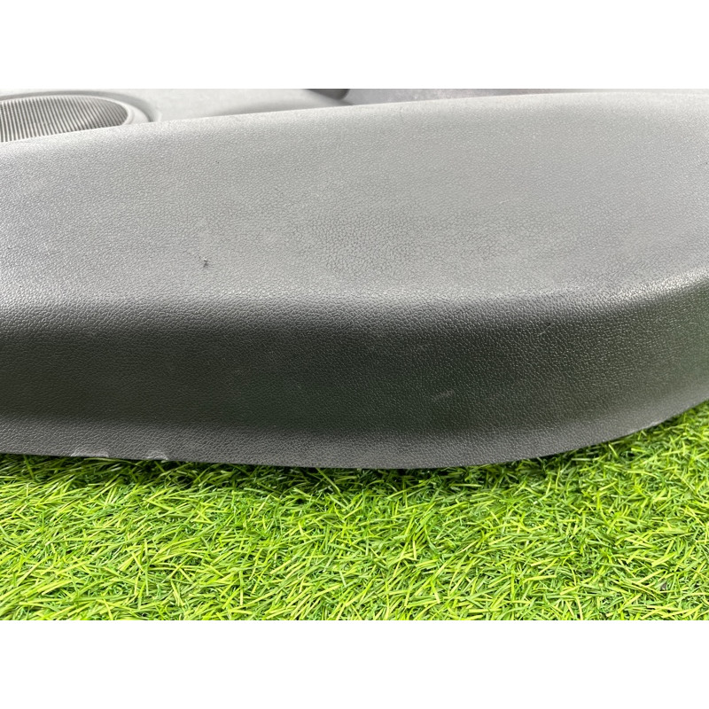 Дверная карта (салон) Renault Megane 3 2011 1,5 dCi (K9K837) 829A00559R