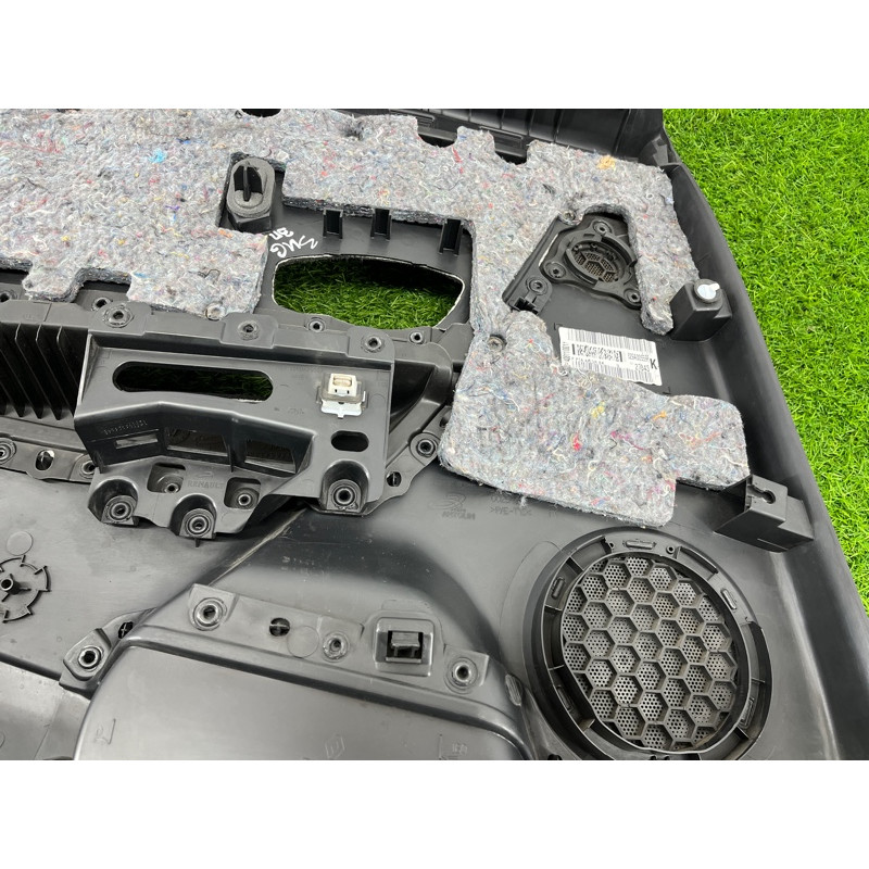 Дверная карта (салон) Renault Megane 3 2011 1,5 dCi (K9K837) 829A00559R