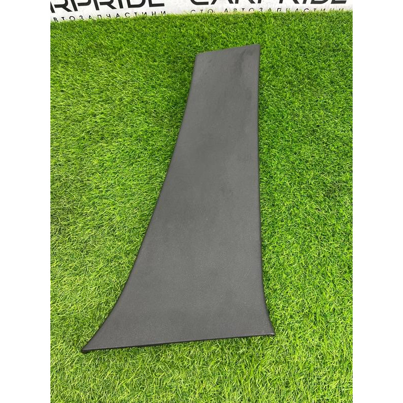 Обшивка стойки нижняя (салон) Renault Megane 3 2011 1,5 dCi (K9K837) 769150004r