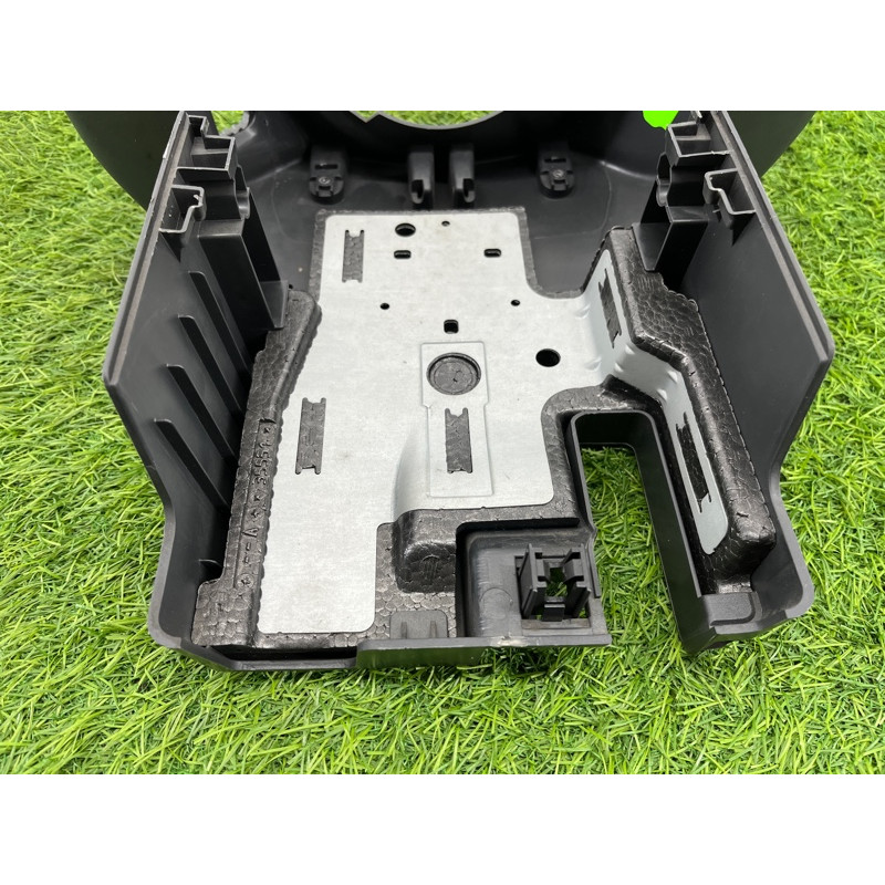 Кожух рулевой колонки нижний (салон) Renault Megane 3 2011 1,5 dCi (K9K837) 484726125R