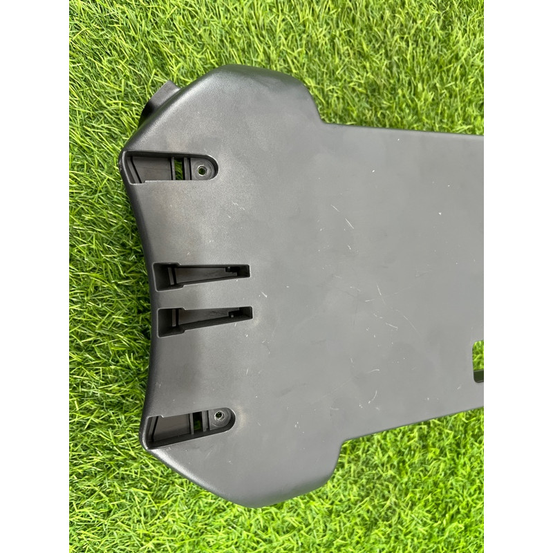 Кожух рулевой колонки нижний (салон) Renault Megane 3 2011 1,5 dCi (K9K837) 484726125R