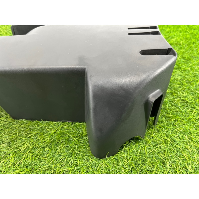 Кожух рулевой колонки нижний (салон) Renault Megane 3 2011 1,5 dCi (K9K837) 484726125R