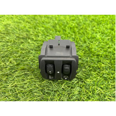 Кнопка корректора фар