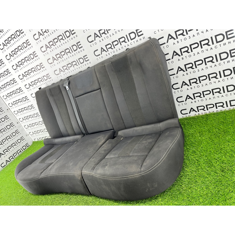 Задний диван (салон) Renault Megane 3 2011 1,5 dCi (K9K837)
