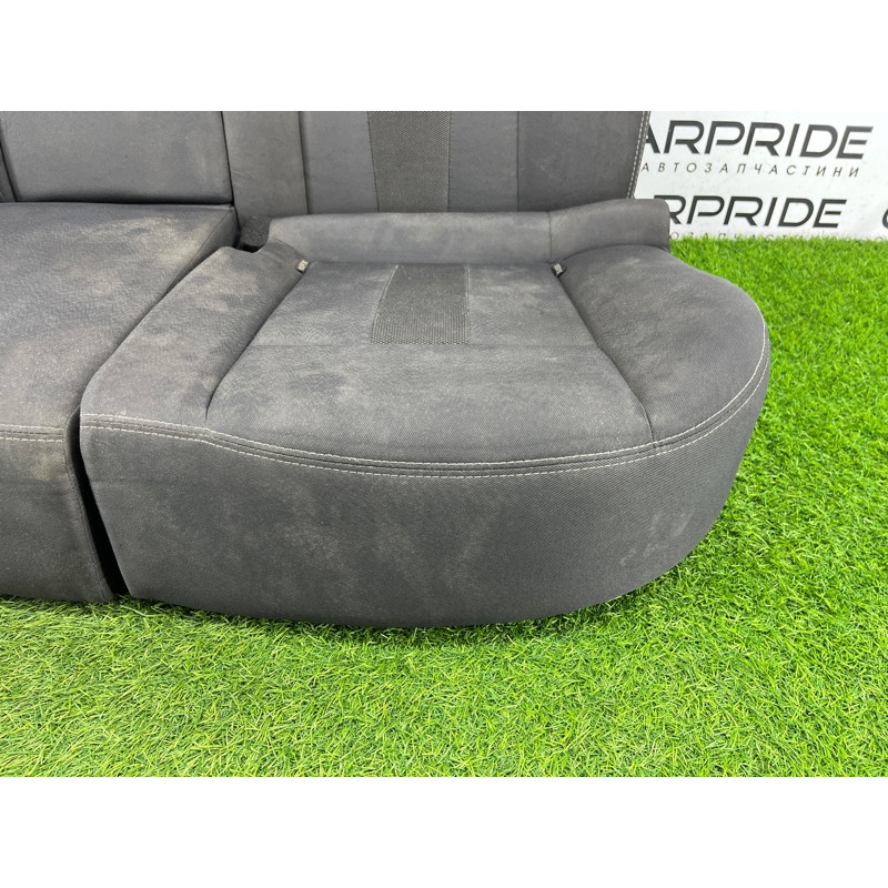 Задний диван (салон) Renault Megane 3 2011 1,5 dCi (K9K837)