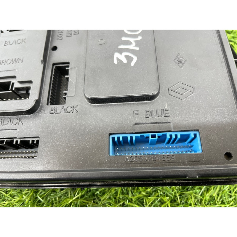 Блок комфорта (электрика / блок управления) Renault Megane 3 2011 1,5 dCi (K9K837) 284B13640R