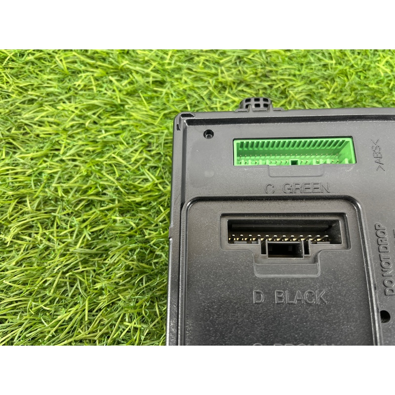 Блок комфорта (электрика / блок управления) Renault Megane 3 2011 1,5 dCi (K9K837) 284B13640R