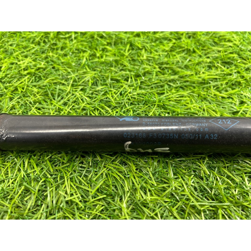 Амортизатор багажника (кузов и элементы) Renault Megane 3 2011 1,5 dCi (K9K837) 844300009r