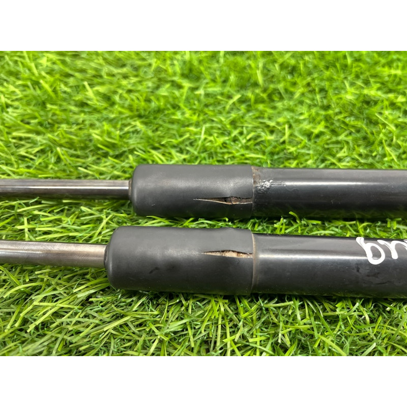 Амортизатор багажника (кузов и элементы) Renault Megane 3 2011 1,5 dCi (K9K837) 844300009r