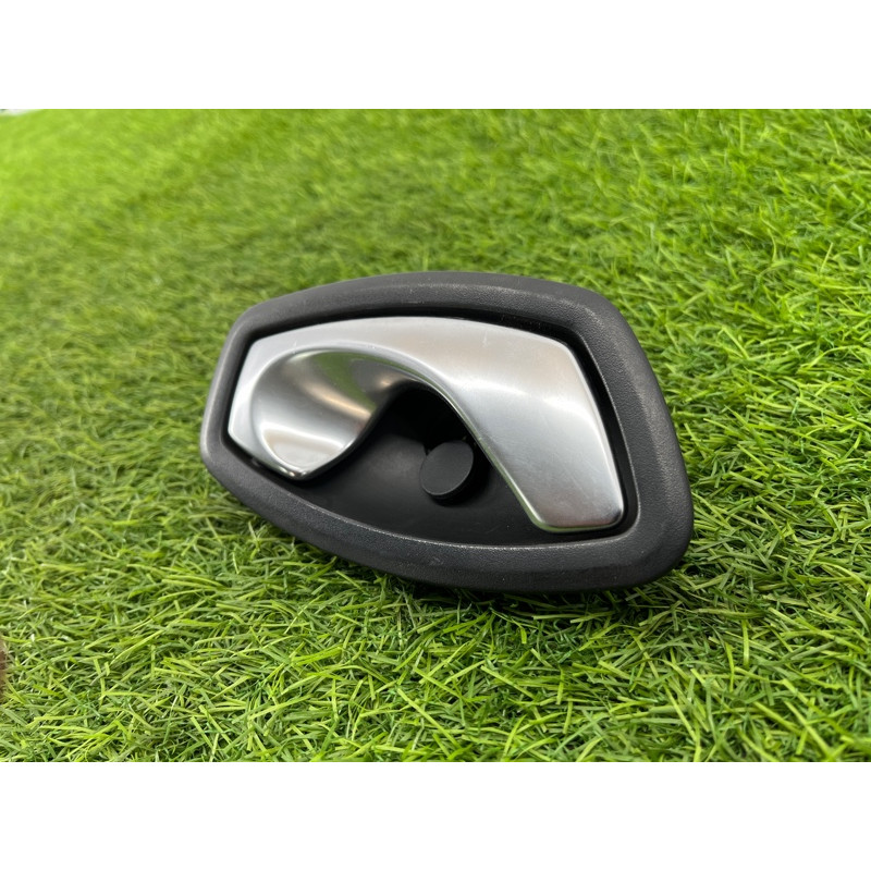 Ручка двери внутренняя (салон) Renault Megane 3 2011 1,5 dCi (K9K837) 826720001r