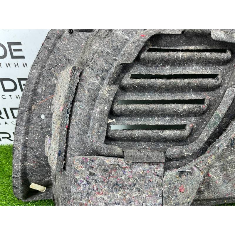 Обшивка багажника (салон) Renault Megane 3 2011 1,5 dCi (K9K837) 849500039R