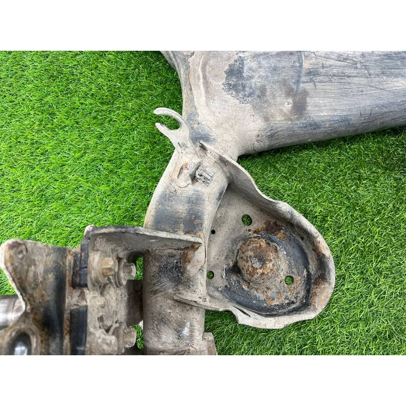 Балка подвески (подвеска) Renault Megane 3 2011 1,5 dCi (K9K837) 555015135R