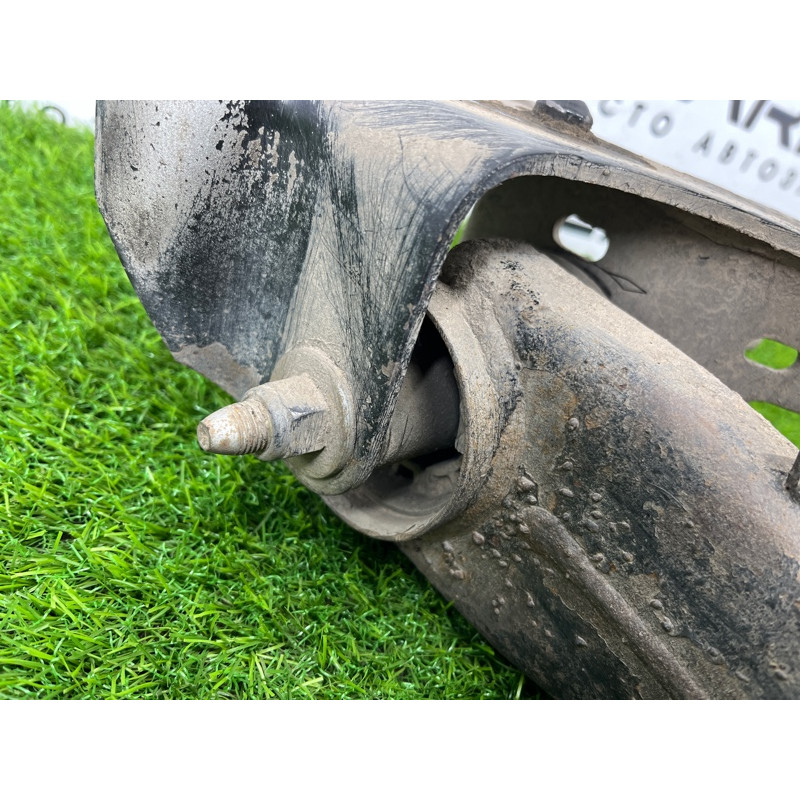 Балка подвески (подвеска) Renault Megane 3 2011 1,5 dCi (K9K837) 555015135R