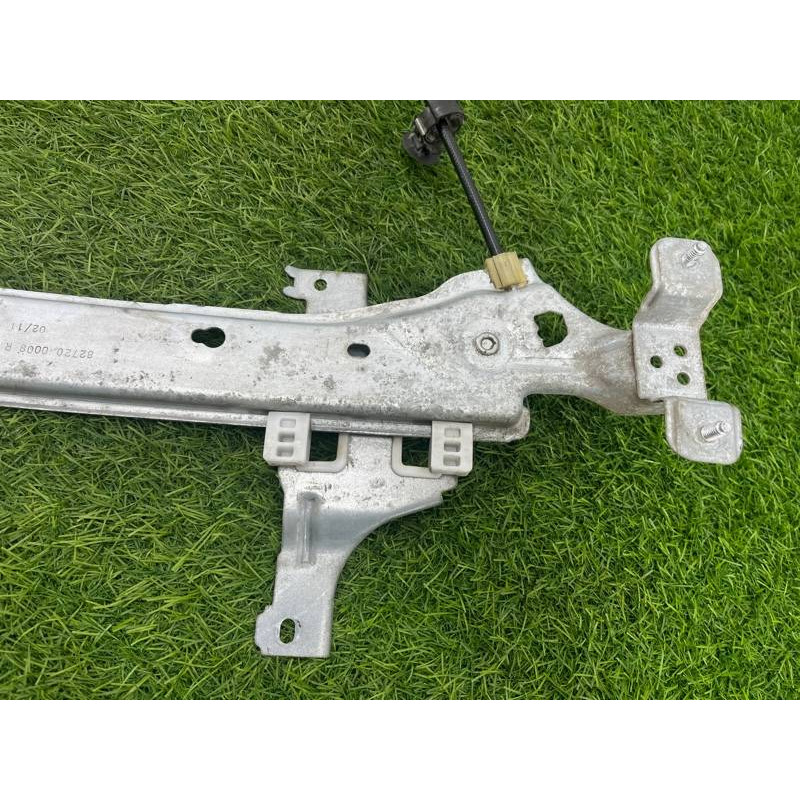 Механизм стеклоподъемника (кузов и элементы) Renault Megane 3 2011 1,5 dCi (K9K837) 827200008R