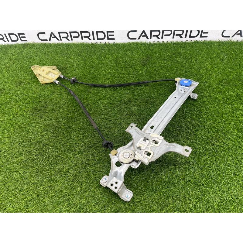 Механизм стеклоподъемника (кузов и элементы) Renault Megane 3 2011 1,5 dCi (K9K837) 827200008R