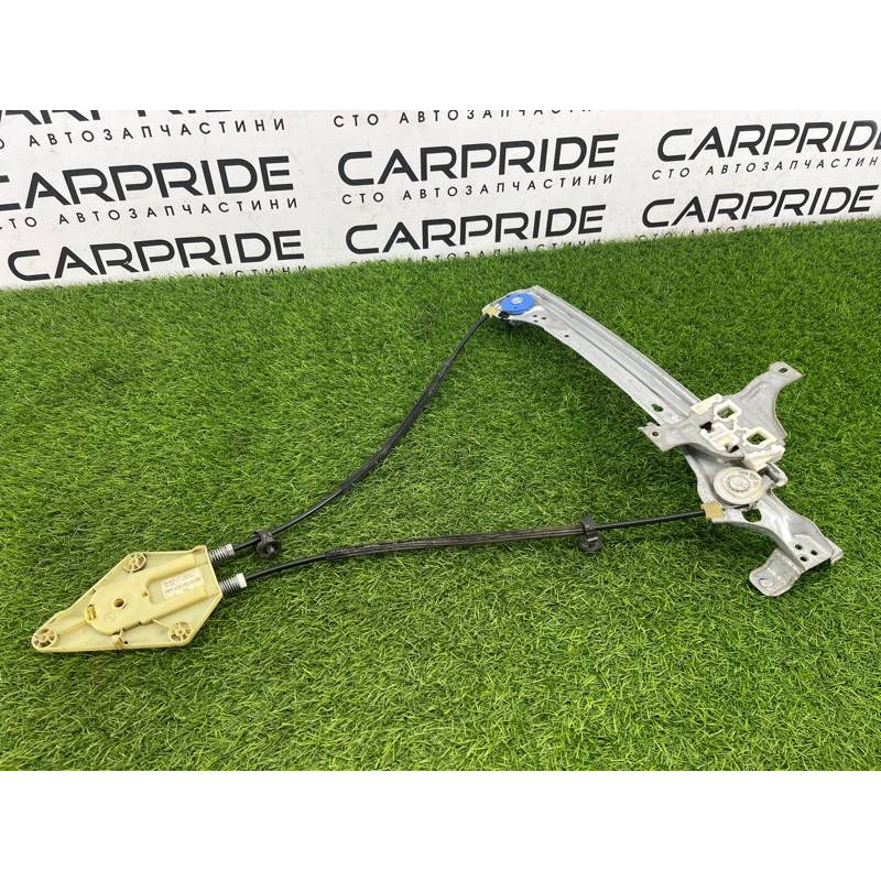 Механизм стеклоподъемника (кузов и элементы) Renault Megane 3 2011 1,5 dCi (K9K837) 827200008R