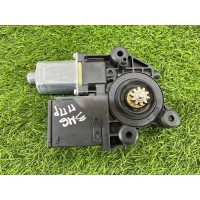 Мотор стеклоподъемника