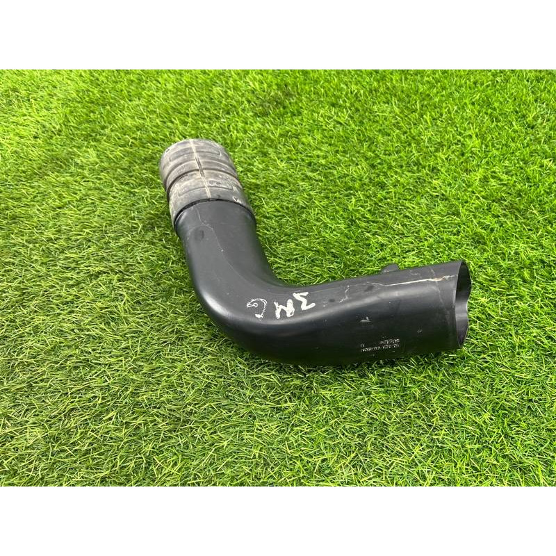 Патрубок воздушного фильтра (впускная система) Renault Megane 3 2011 1,5 dCi (K9K837) 8200923144