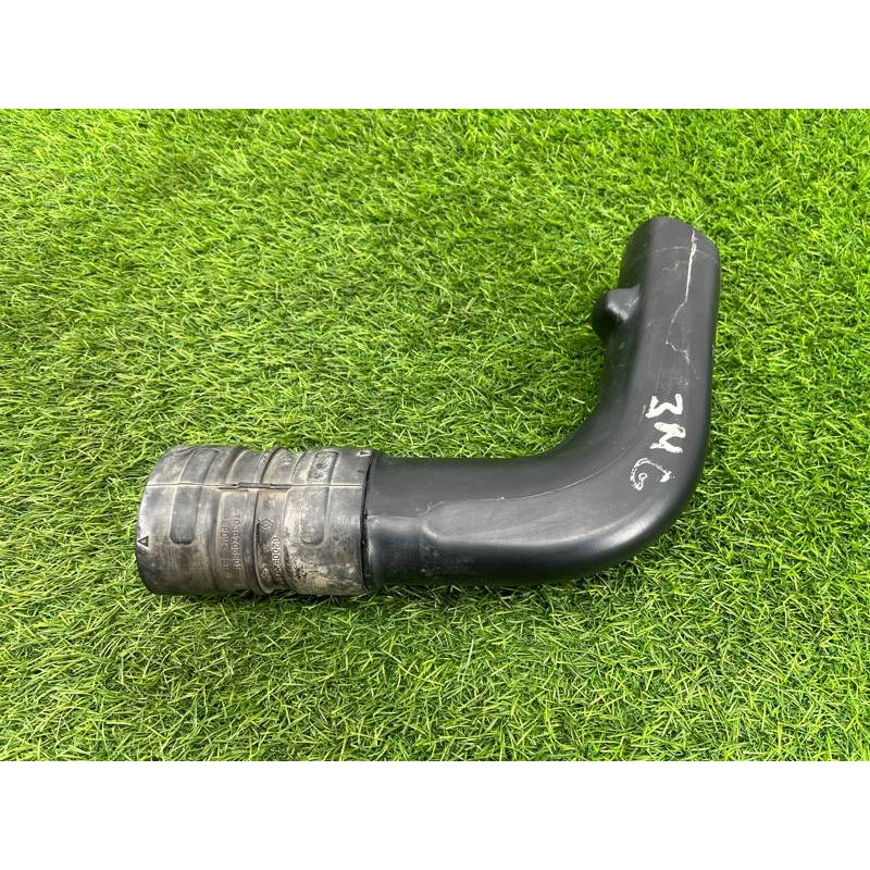 Патрубок воздушного фильтра (впускная система) Renault Megane 3 2011 1,5 dCi (K9K837) 8200923144