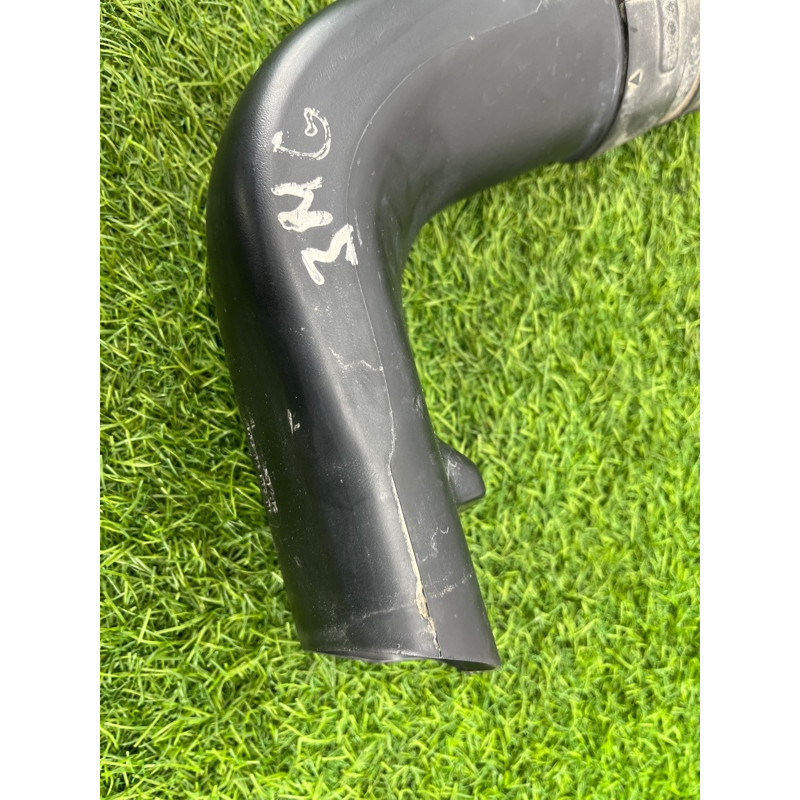 Патрубок воздушного фильтра (впускная система) Renault Megane 3 2011 1,5 dCi (K9K837) 8200923144