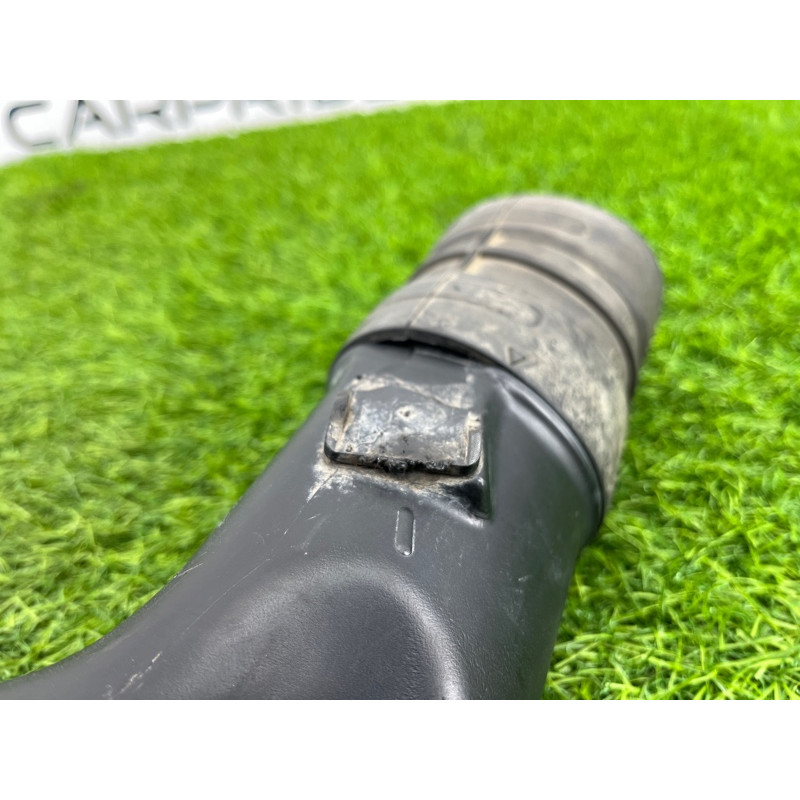 Патрубок воздушного фильтра (впускная система) Renault Megane 3 2011 1,5 dCi (K9K837) 8200923144