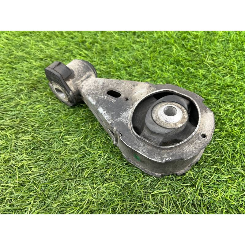 Подушка двигателя (двигатель и элементы) Renault Megane 3 2011 1,5 dCi (K9K837) 113560009R