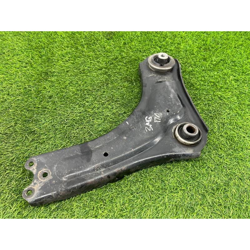 Рычаг подвески (подвеска) Renault Megane 3 2011 1,5 dCi (K9K837) 545016101R