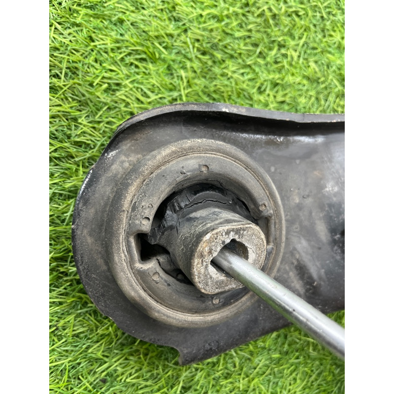 Рычаг подвески (подвеска) Renault Megane 3 2011 1,5 dCi (K9K837) 545016101R