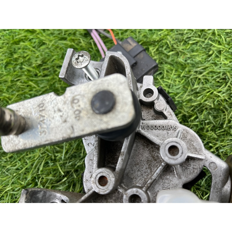 Мотор дворников (электрика) Renault Megane 3 2011 1,5 dCi (K9K837) 288100941R