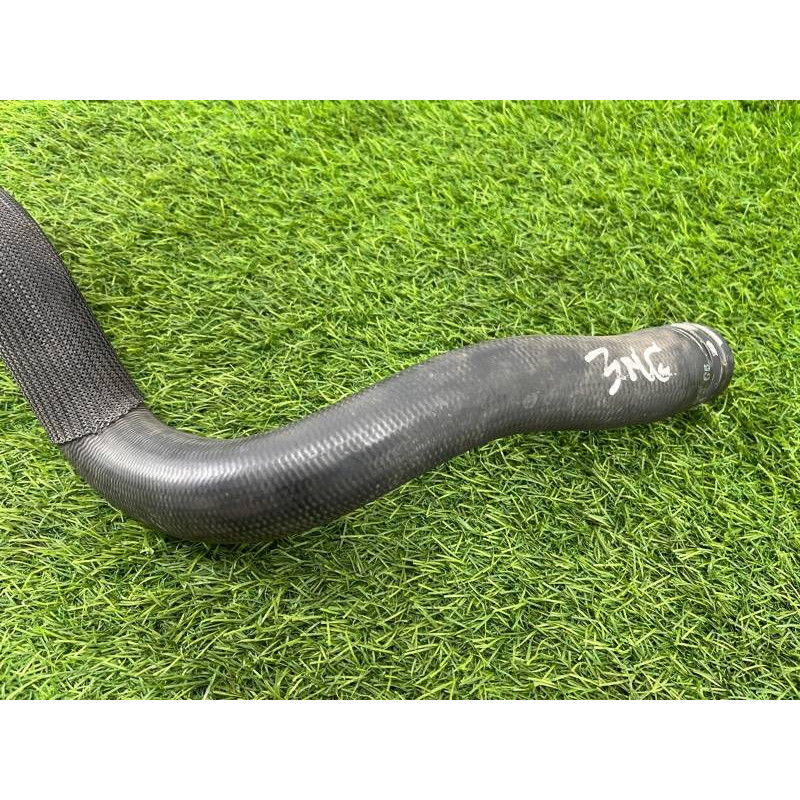 Шланг (система охолодження) Renault Megane 3 2011 1,5 dCi (K9K837) 215010021R