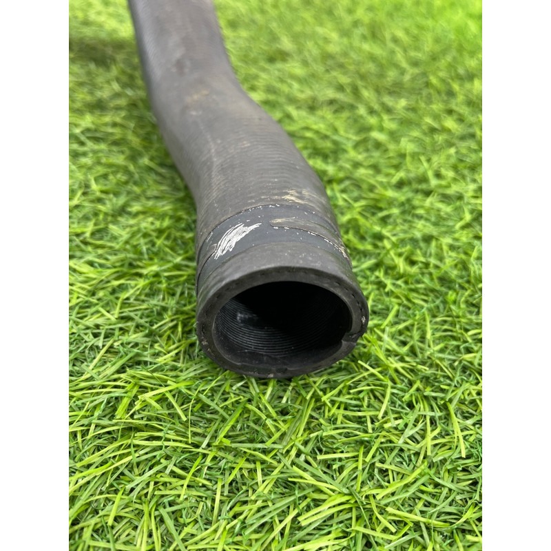 Шланг (система охолодження) Renault Megane 3 2011 1,5 dCi (K9K837) 215010021R