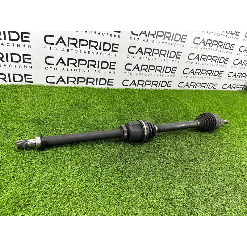 Привод (трансмиссия) Renault Megane 3 2011 1,5 dCi (K9K837) 391009864R