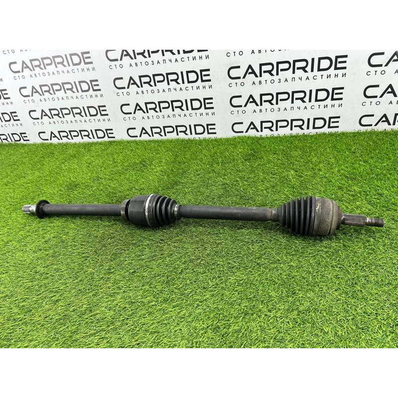 Привод (трансмиссия) Renault Megane 3 2011 1,5 dCi (K9K837) 391009864R