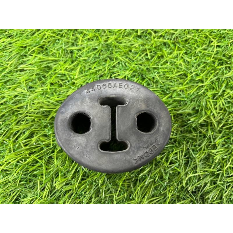 Подушка глушителя (выпускная система) Subaru Forester SK 2019 2.5 44066AE021