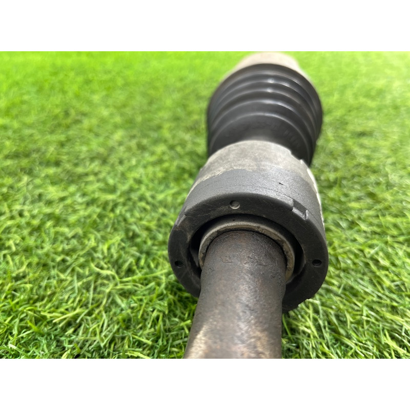 Привод (трансмиссия) Renault Megane 3 2011 1,5 dCi (K9K837) 391016076R