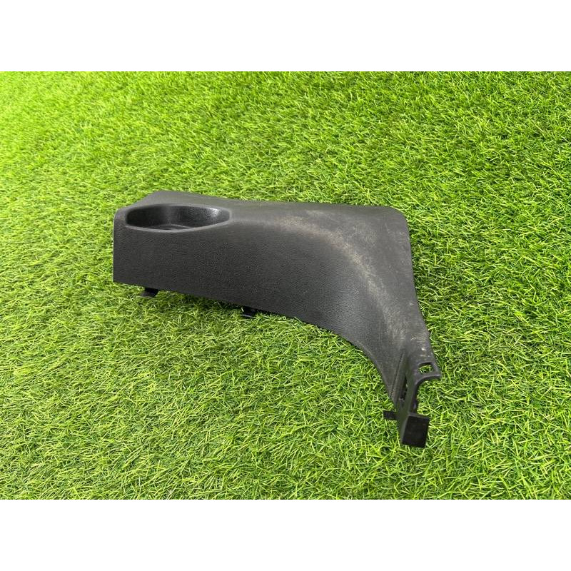 Накладка на порог (кузов и элементы) Renault Megane 3 2011 1,5 dCi (K9K837) 768370017R