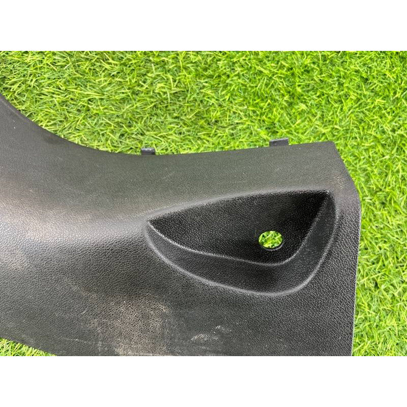 Накладка на порог (кузов и элементы) Renault Megane 3 2011 1,5 dCi (K9K837) 768370017R