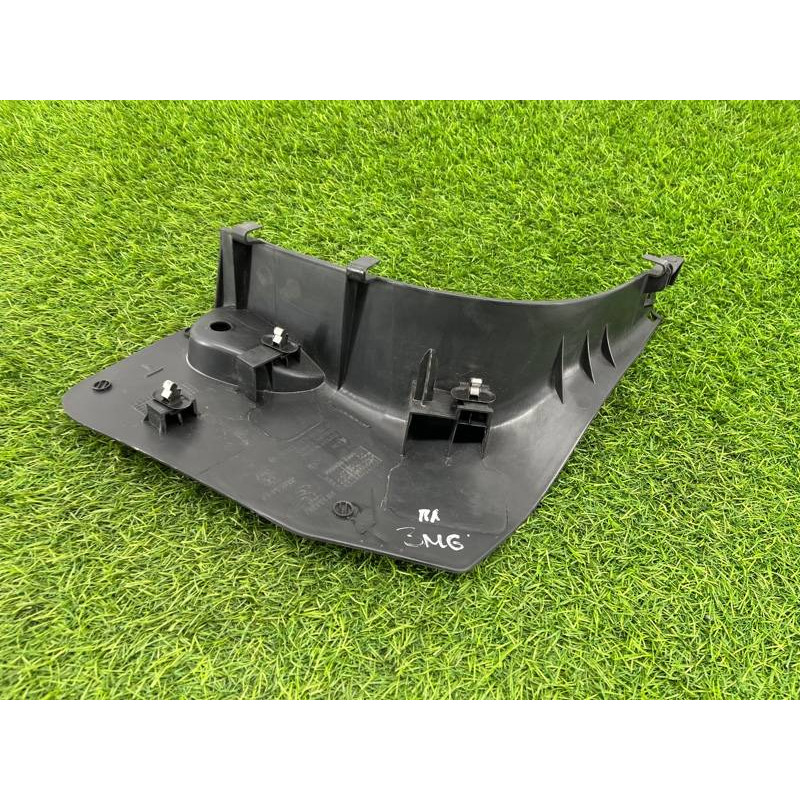 Накладка на порог (кузов и элементы) Renault Megane 3 2011 1,5 dCi (K9K837) 768370017R