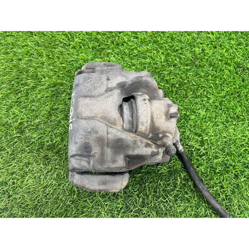 Суппорт тормозной (тормозная система) Renault Megane 3 2011 1,5 dCi (K9K837) 410111495R