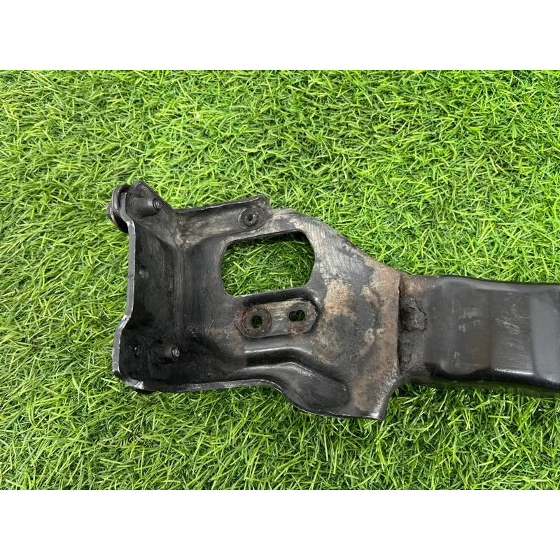 Кронштейн подрамника (подвеска) Renault Megane 3 2011 1,5 dCi (K9K837) 544C40006R