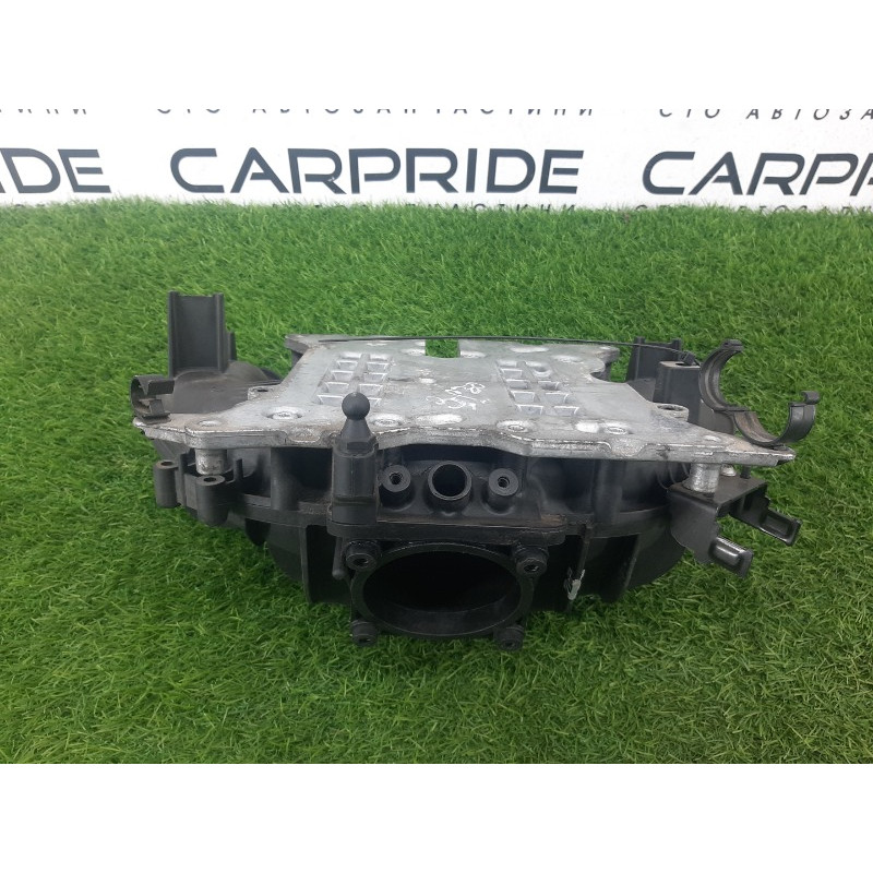 Впускний колектор (подача палива) BMW 3-series F30 2013 N26B20 11617588126