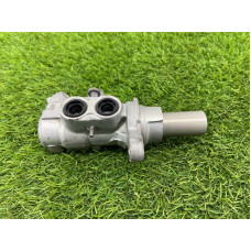 Главный тормозной цилиндр