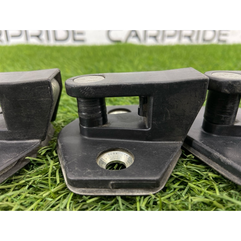 Концевик двери (электрика) BMW 7-series E38 51218176350